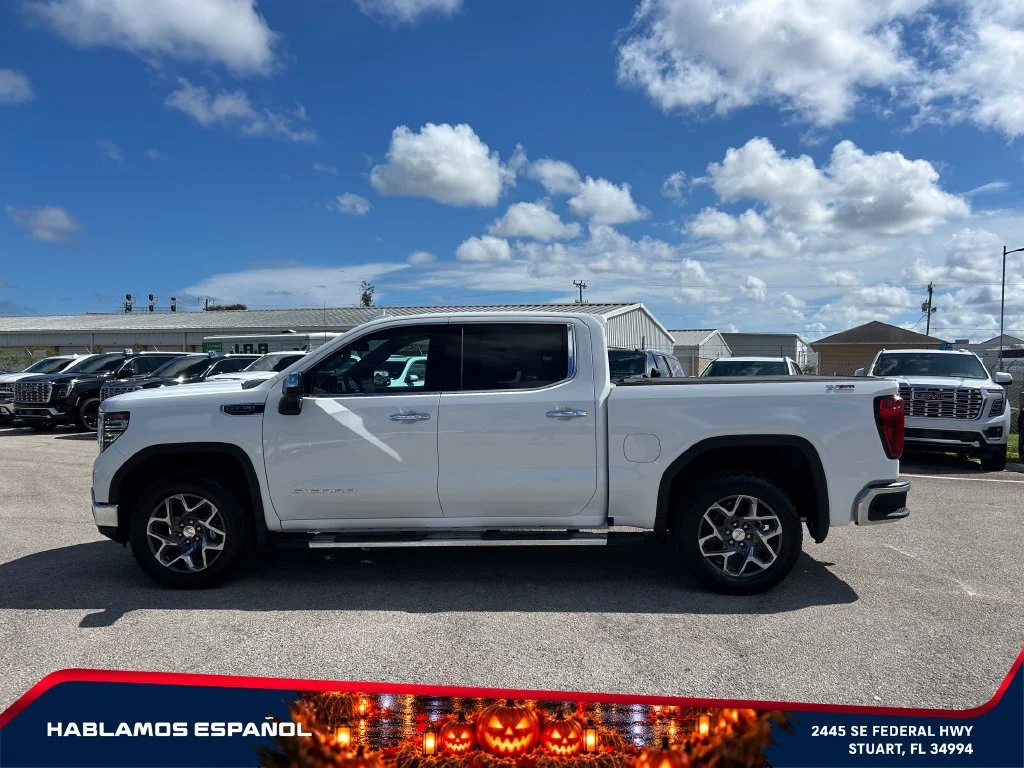 New 2026 Summit White GMC SLT image 4