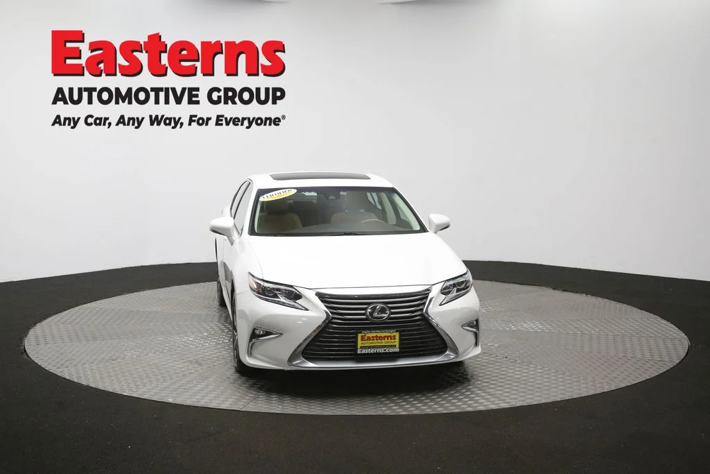Used 2017 White Lexus 350 image 56