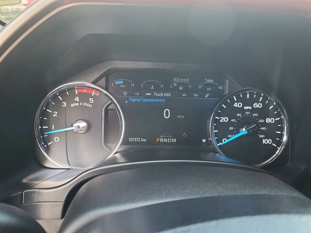 Used 2021 White Ford Platinum image 26