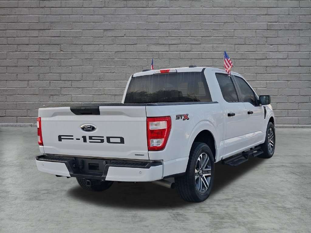 Used 2023 White Ford XL image 10