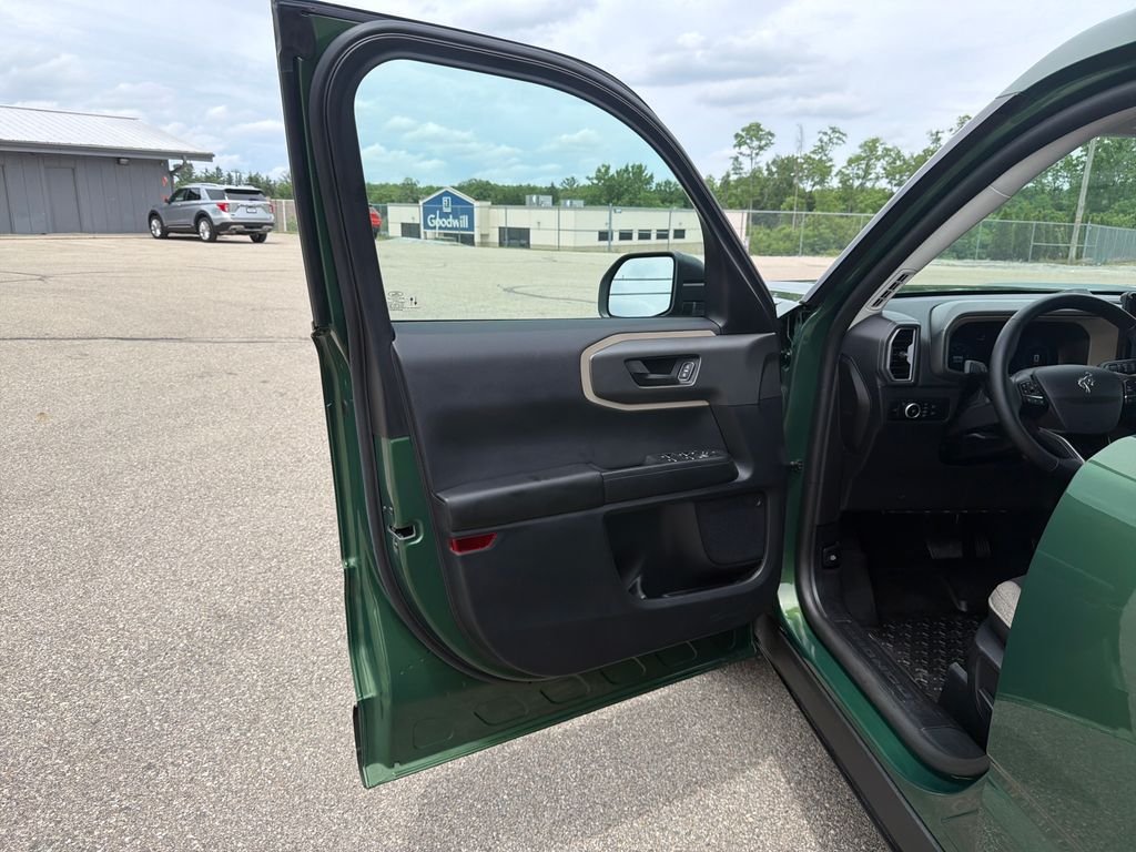 Used 2025 Green Ford Big Bend image 14