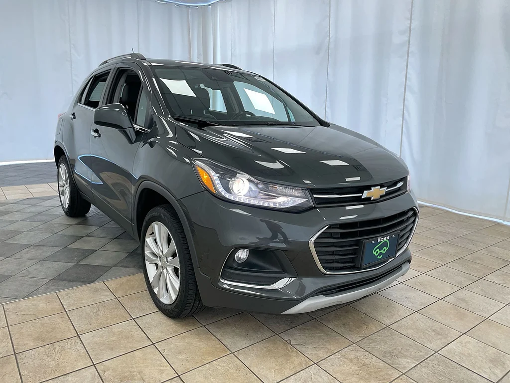 Used 2019 Nightfall Gray Metallic Chevrolet Premier image 35