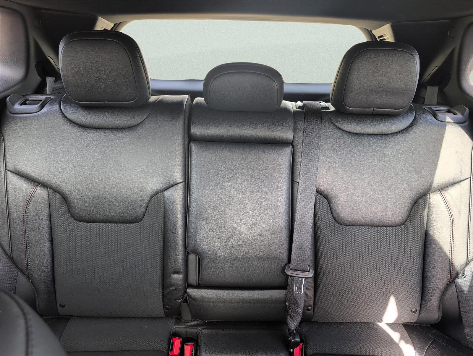 2025 Jeep Compass Trailhawk - Photo 24