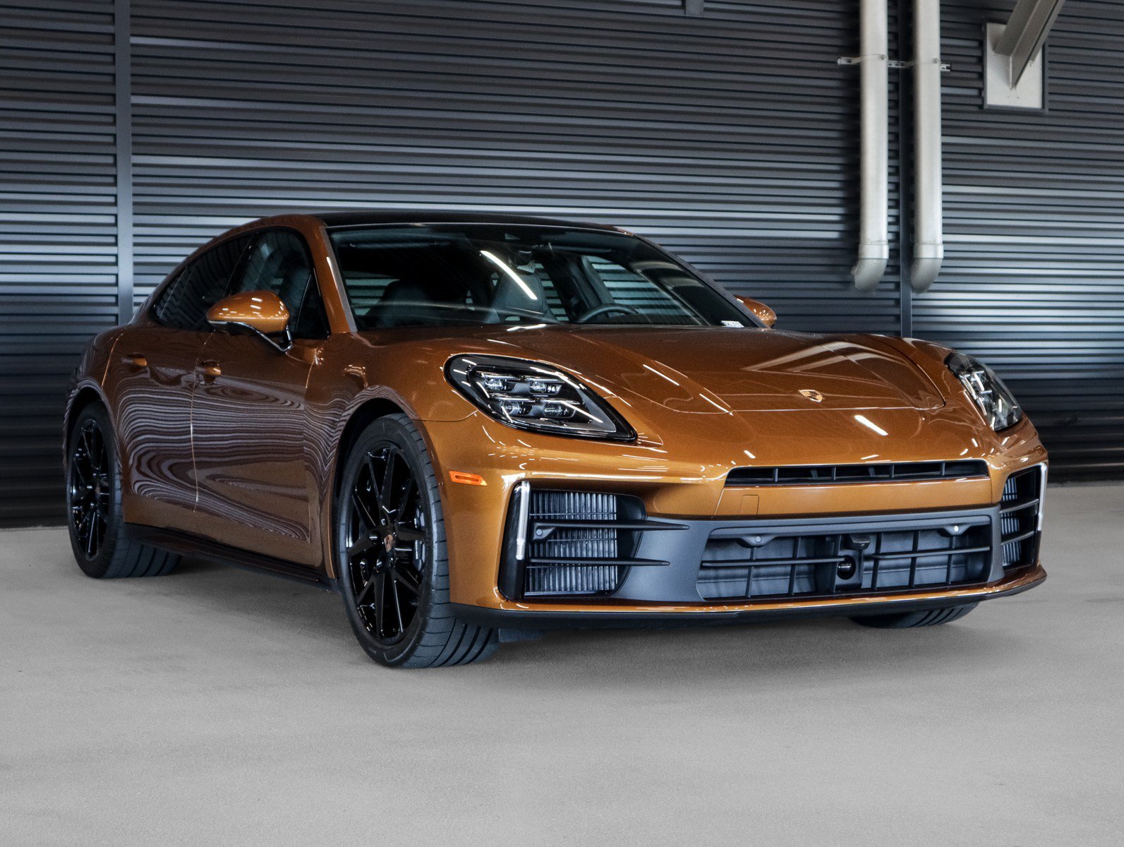 Used 2025 Madeira Gold Me Porsche  image 8