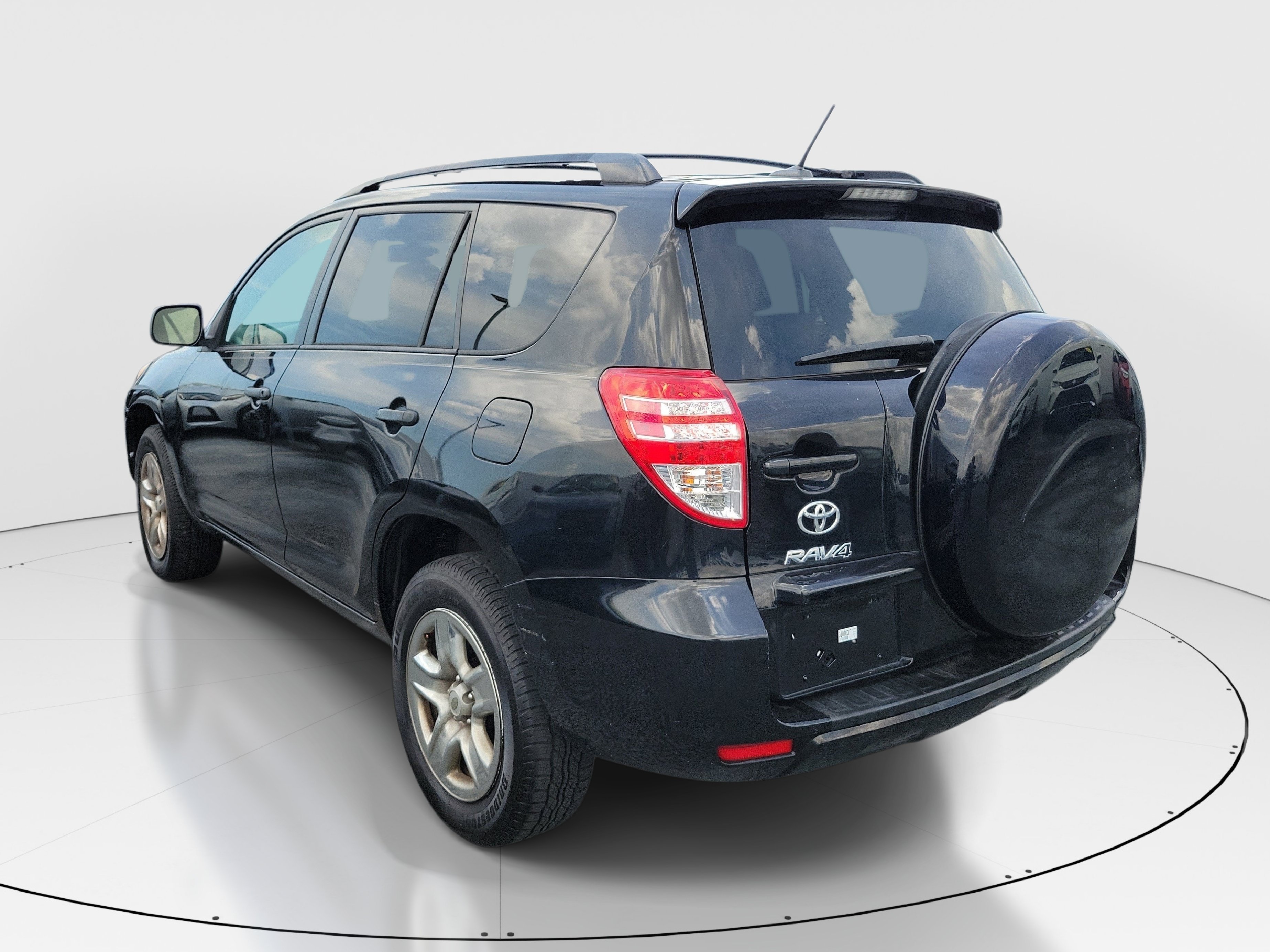 Used 2012 Black Toyota Base image 4