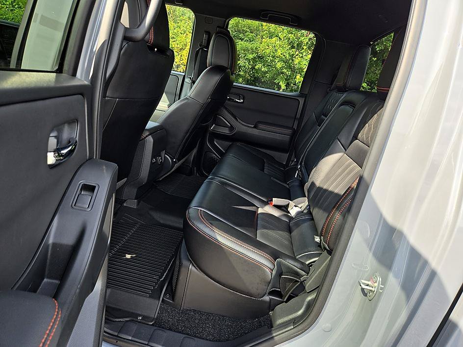 Used 2024 Boulder Gray Pearl Nissan PRO-4X image 12