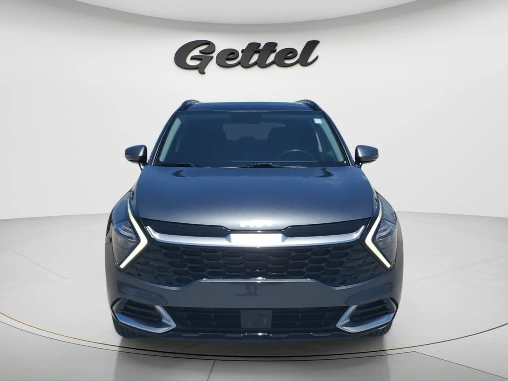 Used 2023 Gray Kia SX image 2