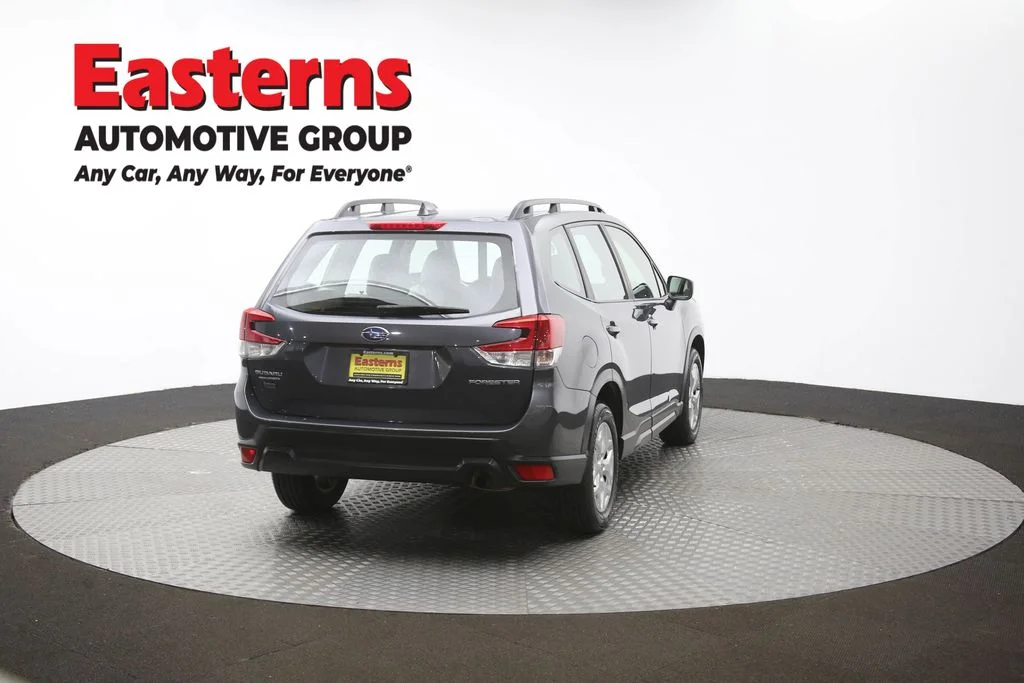 Used 2023 Gray Subaru Base image 37