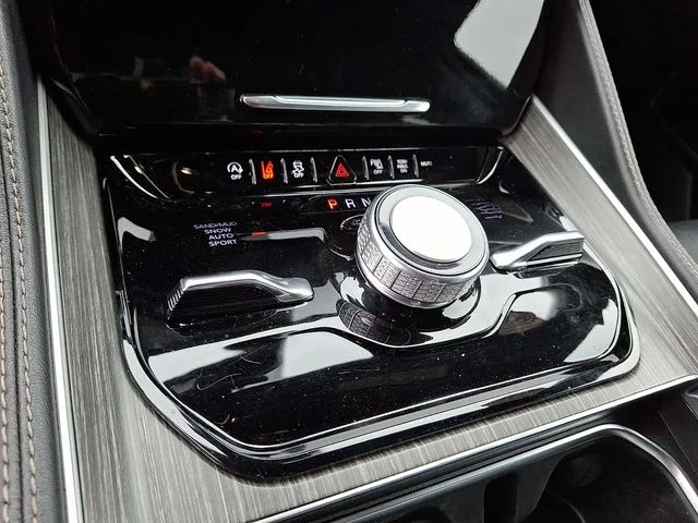 Used 2024 Gray Jeep Series III image 22