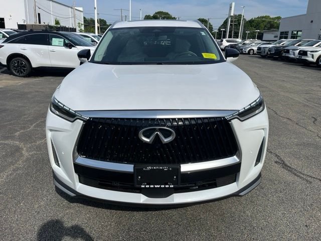 New 2027 White INFINITI Luxe AWD image 8