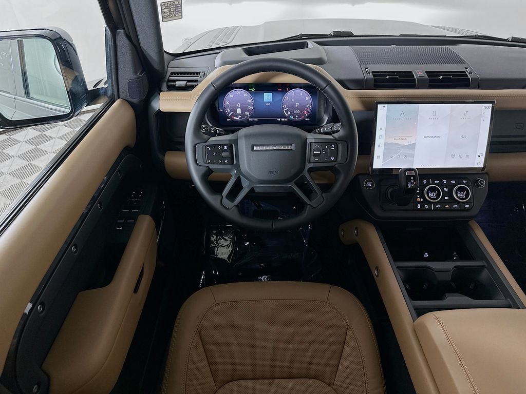 New 2026 Carpathian Grey LAND ROVER X-Dynamic SE image 25