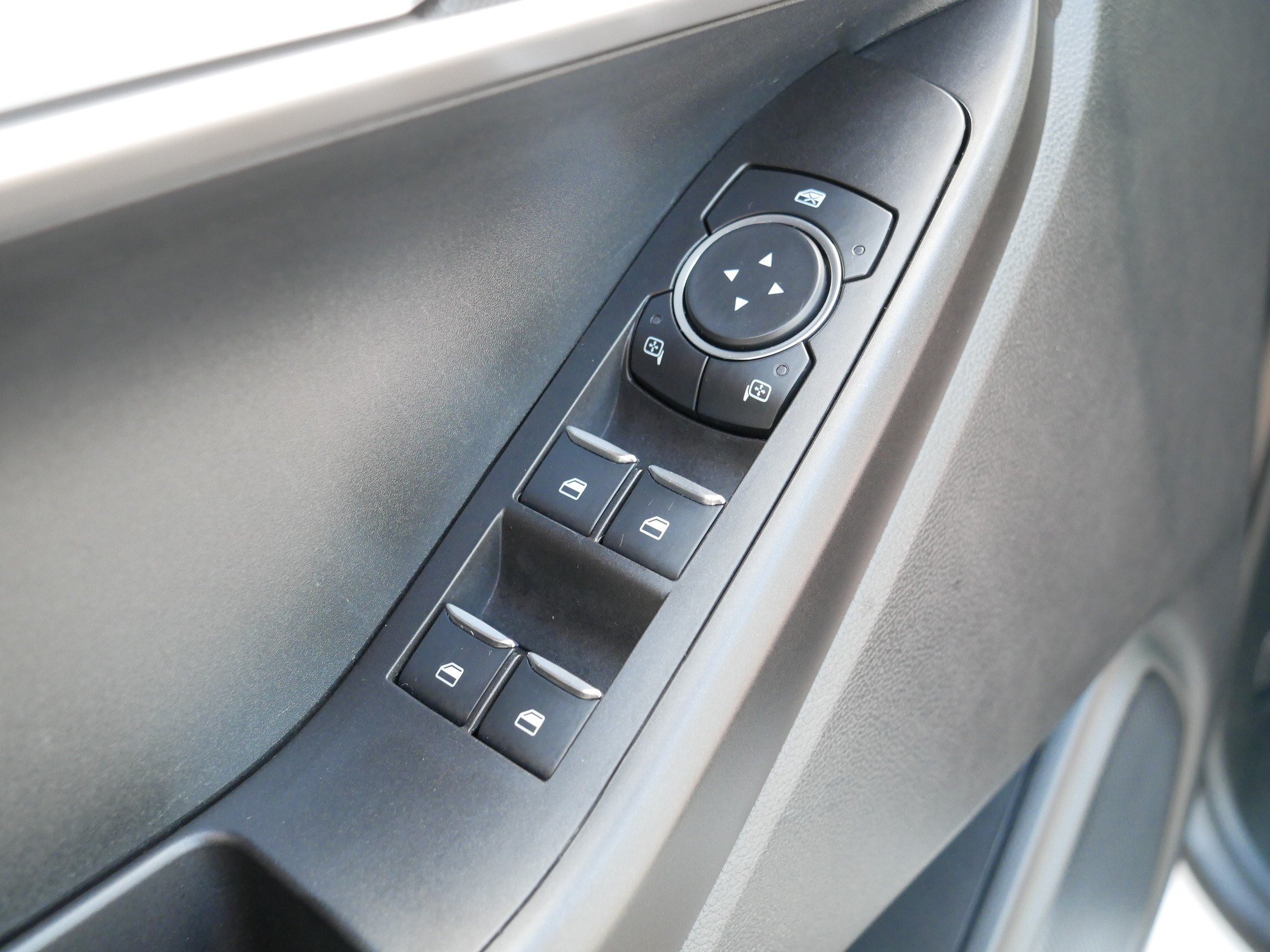 Used 2021 Oxford White Ford Base image 19