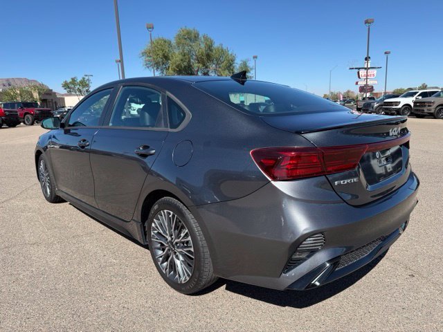 Certified Used 2024 Gravity Gray Kia GT-Line image 9