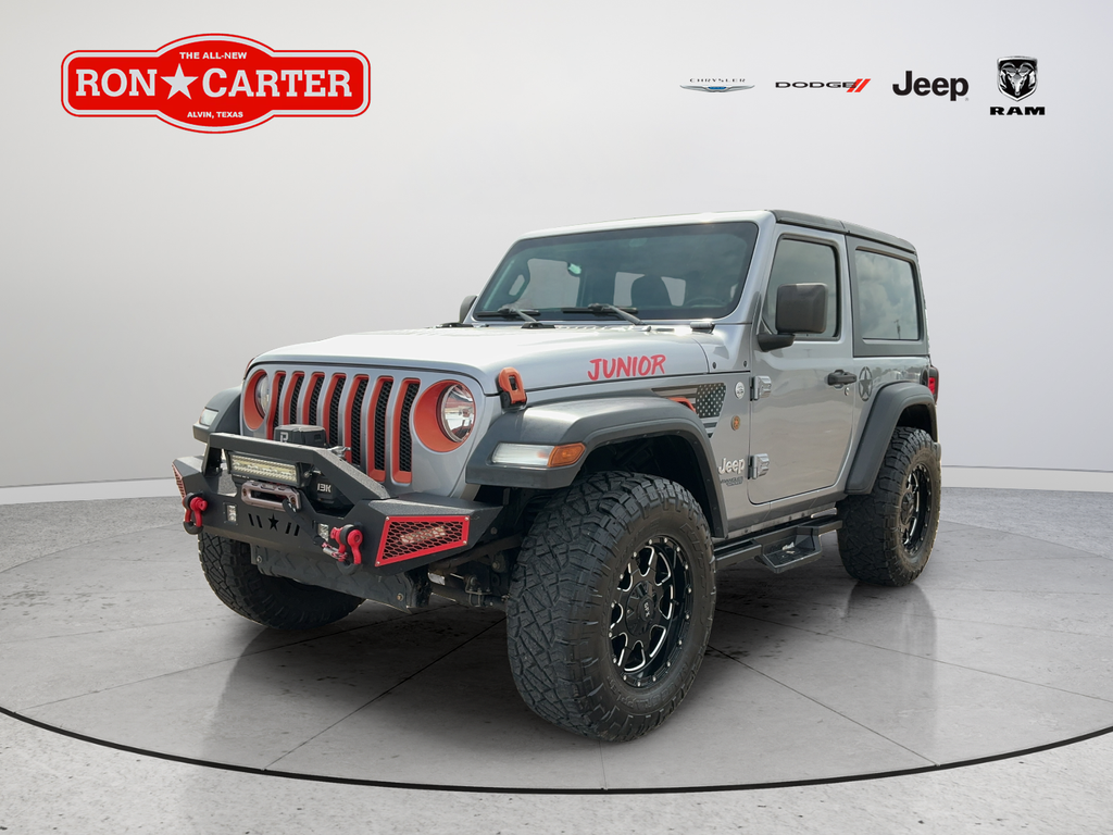 Used 2020 Silver Jeep Sport S image 3