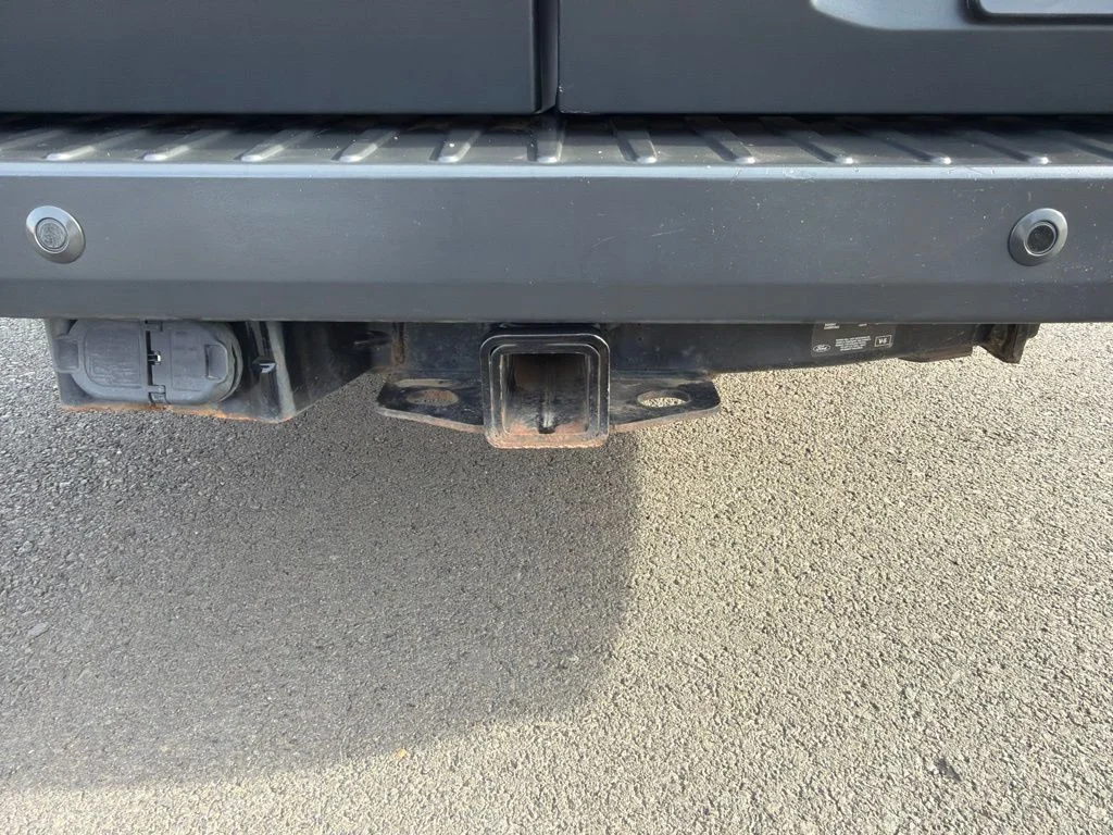 Used 2016 Ingot Silver Ford XLT image 8