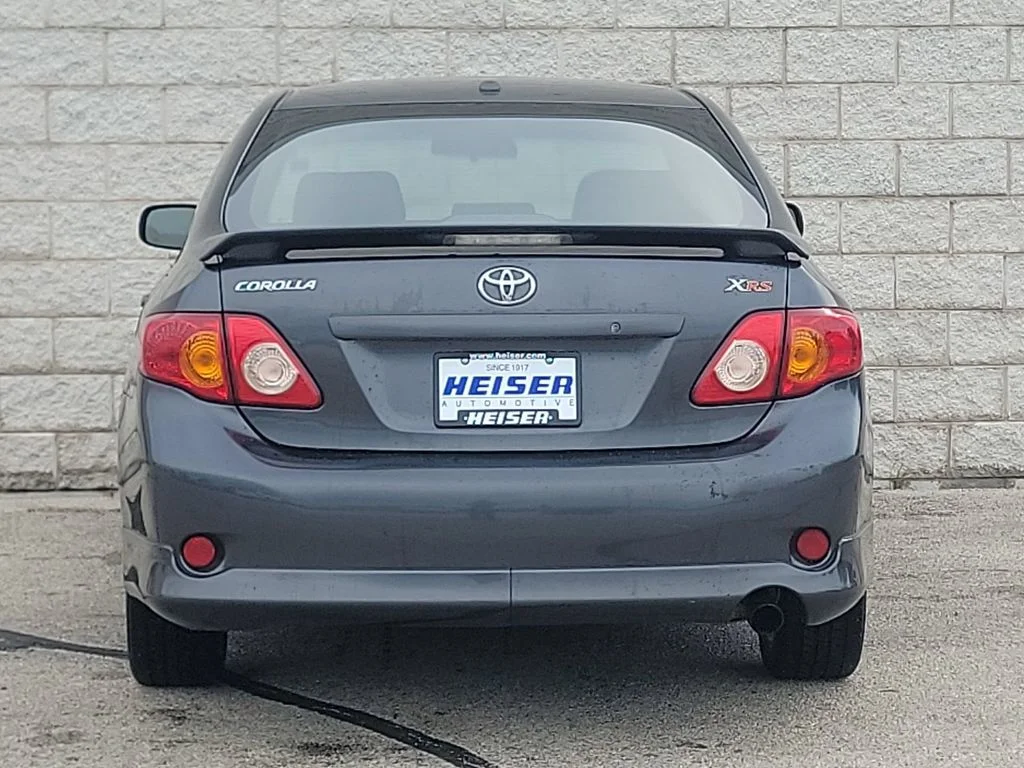 Used 2009 Gray Toyota XRS image 13