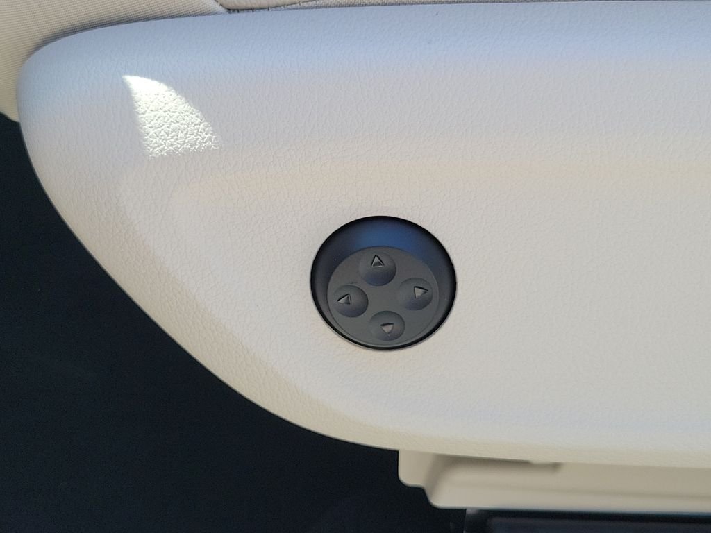 New 2026 Polar White Mercedes-Benz GLE 350 image 23