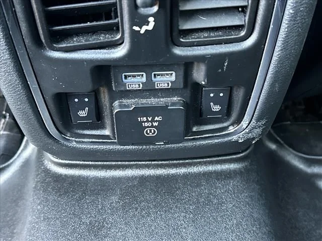 Used 2017 Blue Jeep Limited image 17