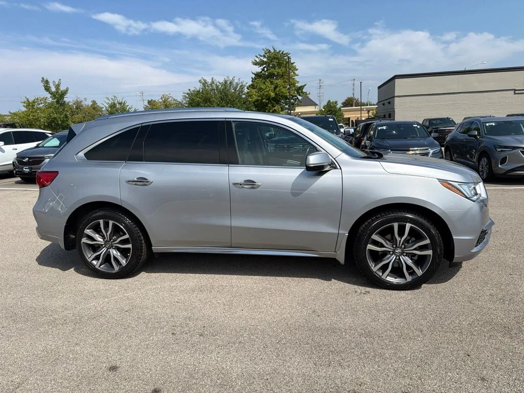 Used 2019 Silver Acura 3.5L Advance Package image 8