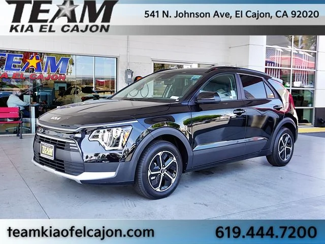 New 2026 Black Kia LX image 5