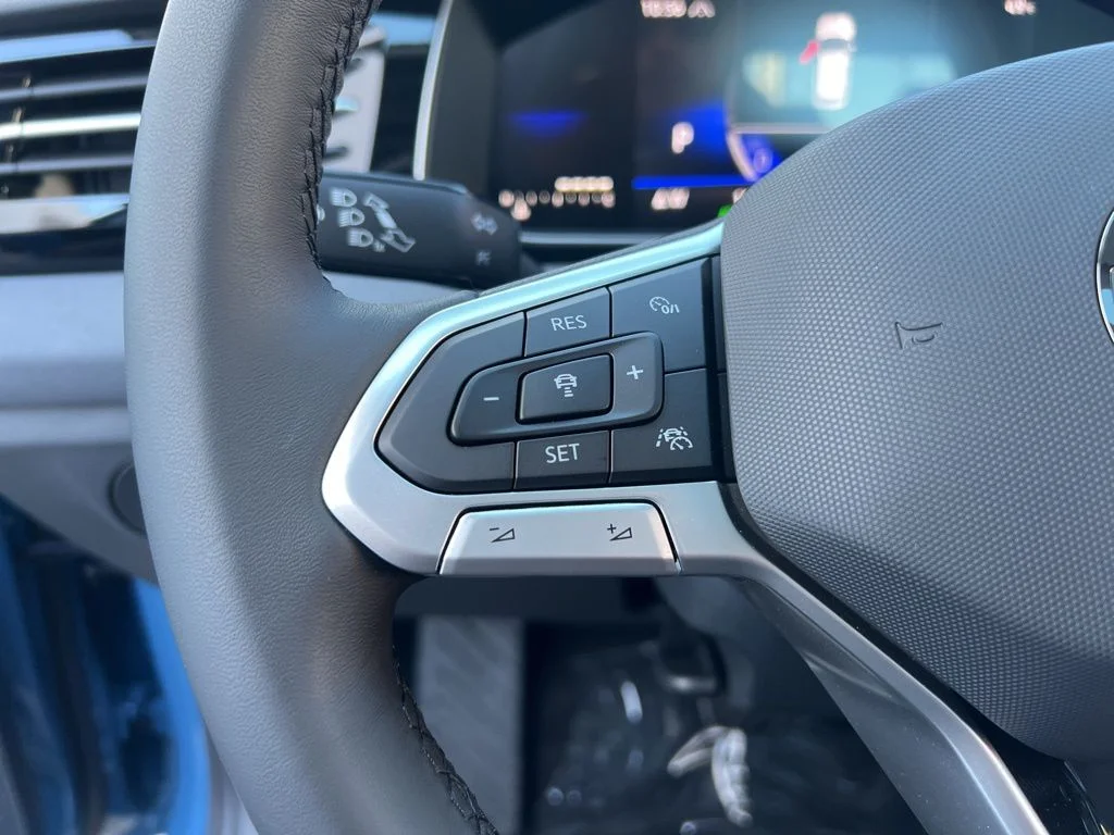 New 2026 Blue Volkswagen 1.5T SE image 31