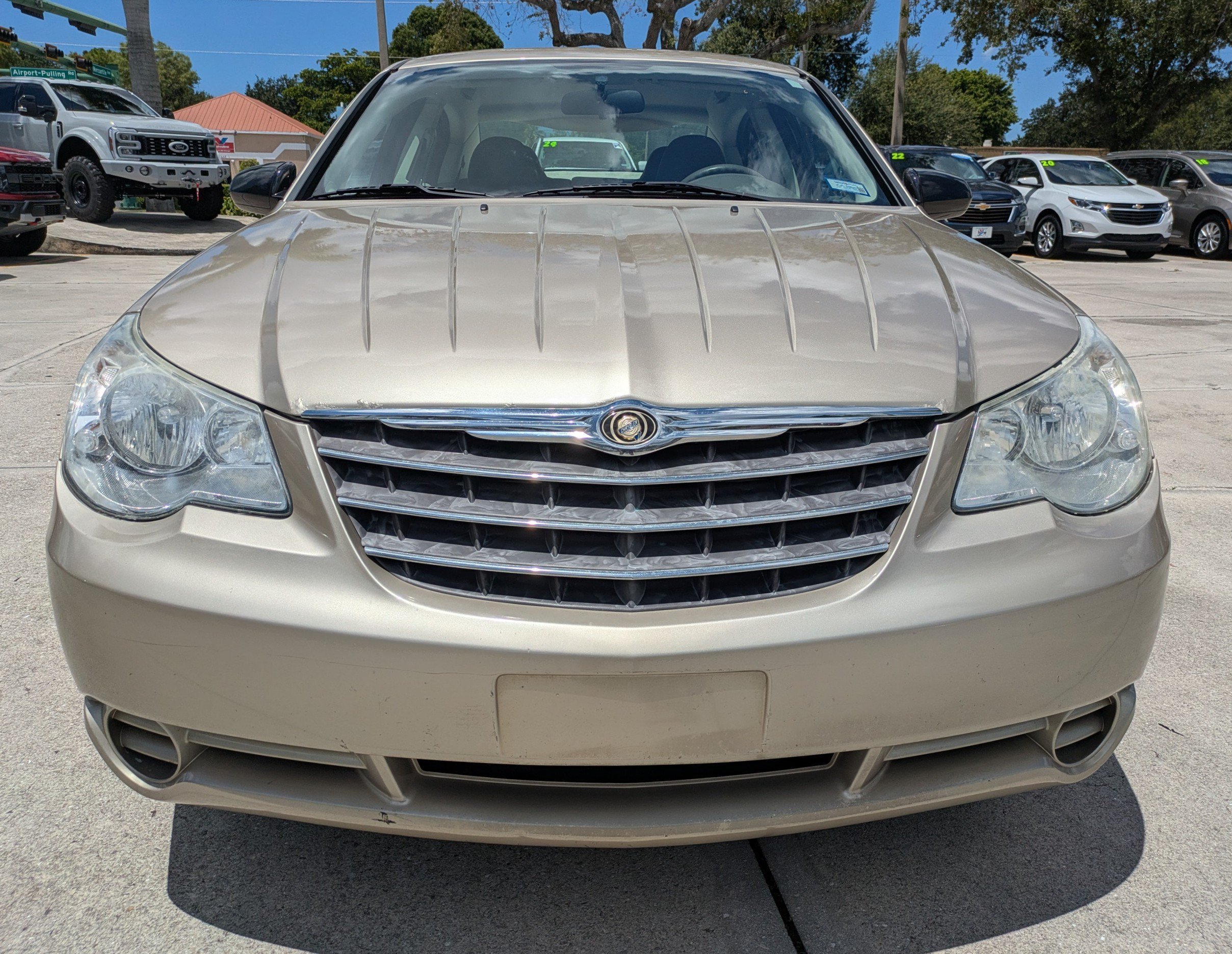 Used 2007 Linen Gold Pearl Metallic Chrysler Base image 8