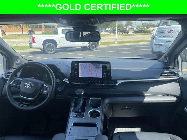 Certified Used 2022 CEMENT Toyota  image 38