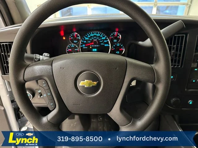 2026 Chevrolet Express Cargo Work Van - Photo 9