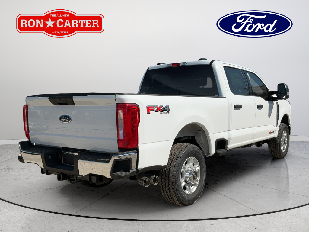 New 2026 Oxford White Ford XLT image 6