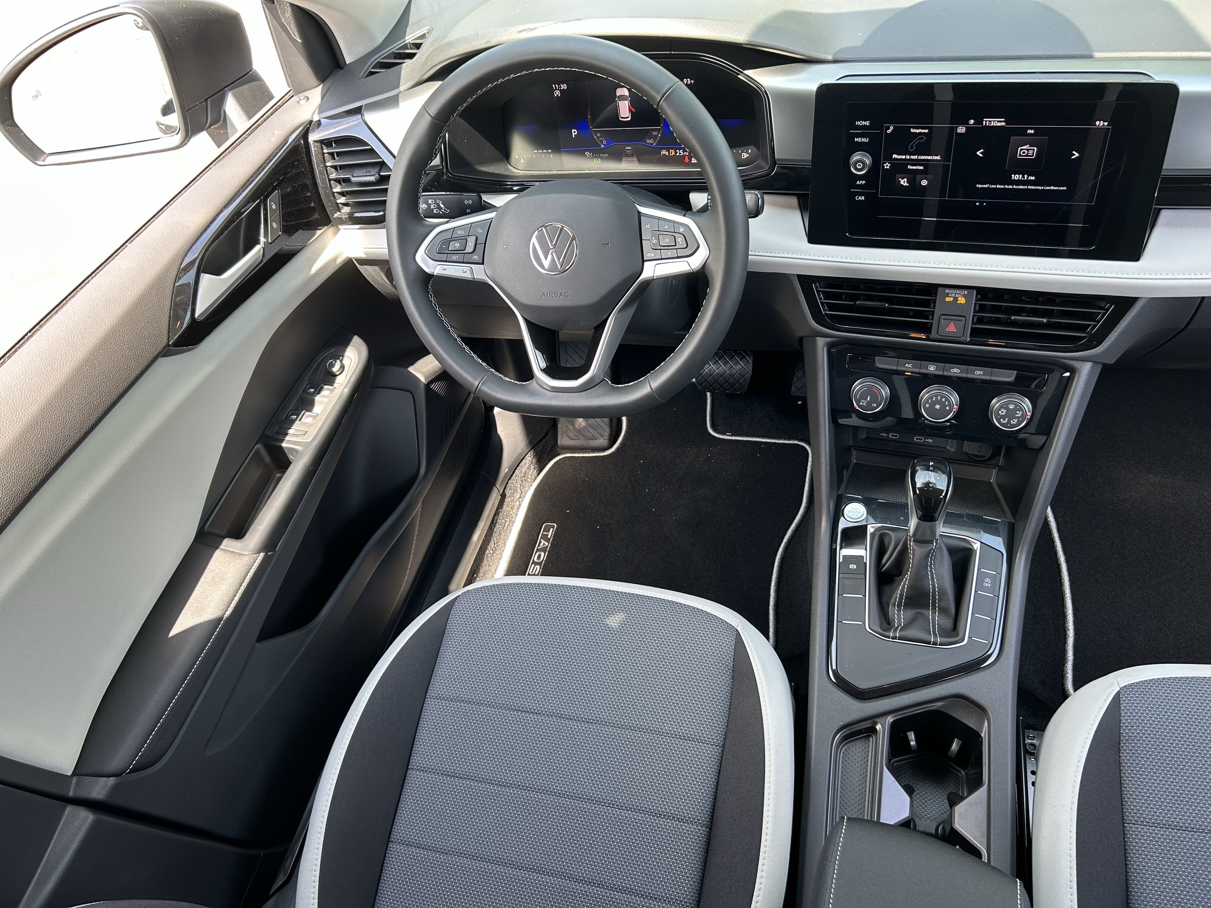 New 2026 Platinum Gray Metallic Volkswagen S image 10