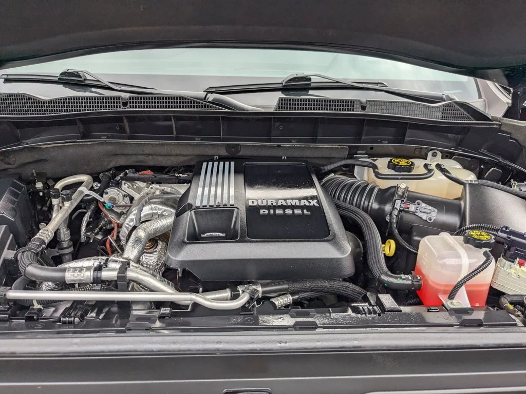 Used 2023 Onyx Black GMC Denali image 35