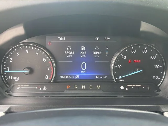 Used 2020 Black Ford XLT image 8