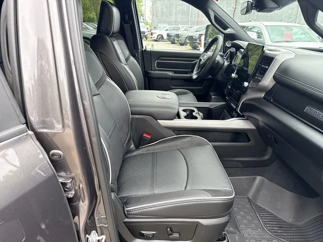 2026 RAM 2500 Laramie - Photo 9