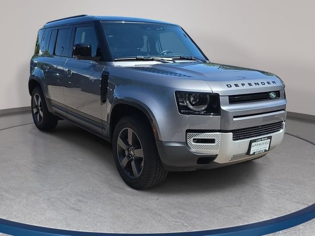 Certified Used 2024 Gray Land Rover S image 4