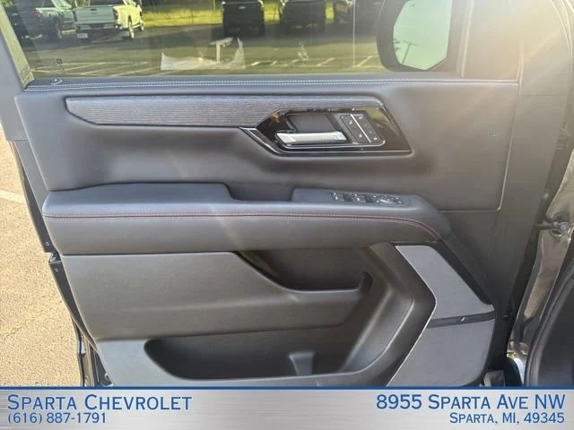 Used 2026 Onyx Black GMC AT4 Ultimate image 12