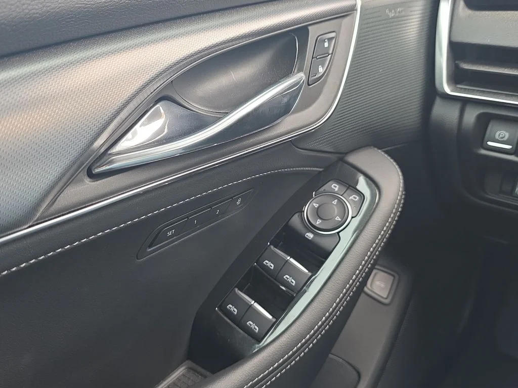 2025 Cadillac CT5 Premium Luxury - Photo 11