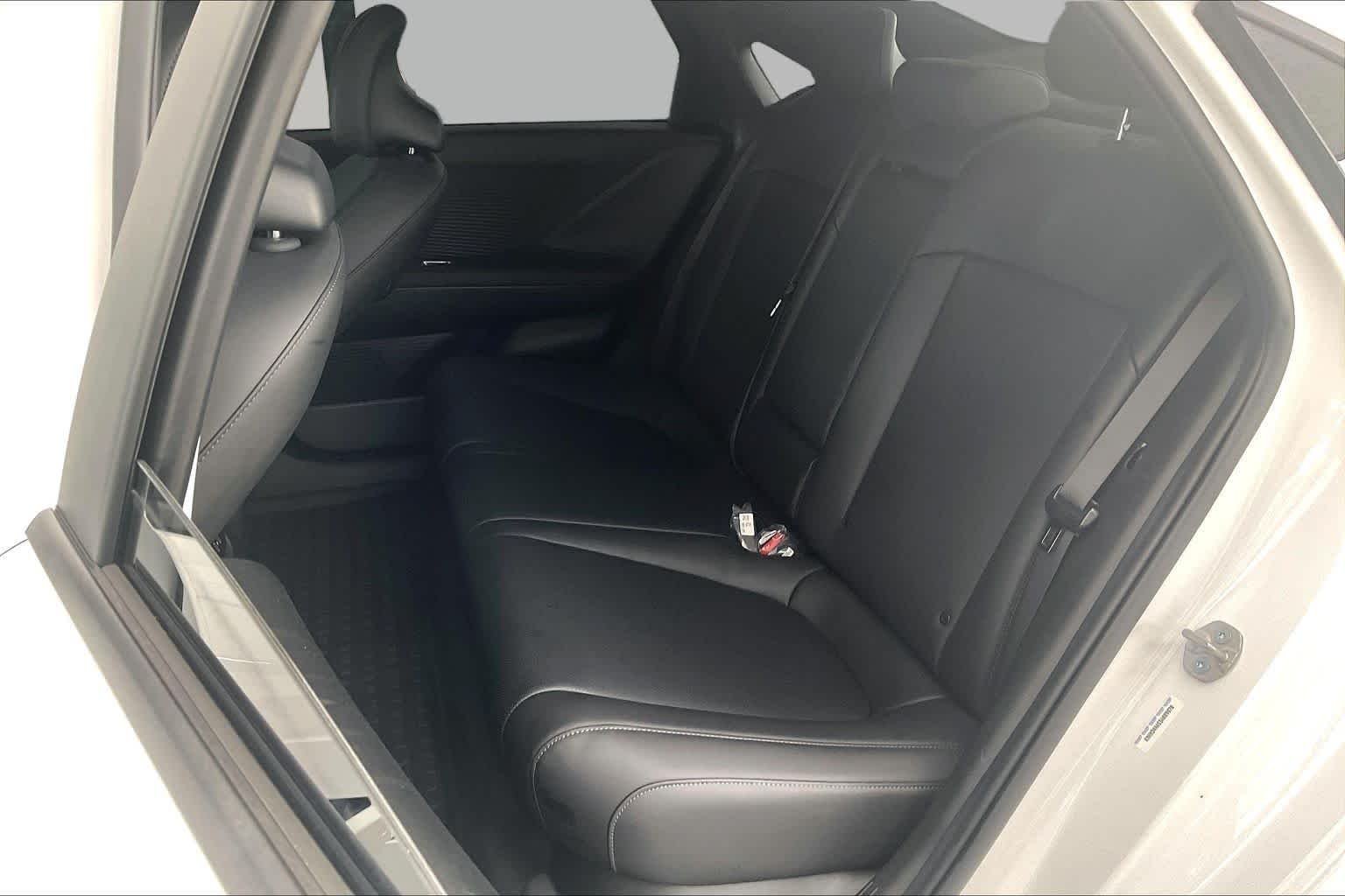 2025 Hyundai IONIQ 6 SEL - Photo 20