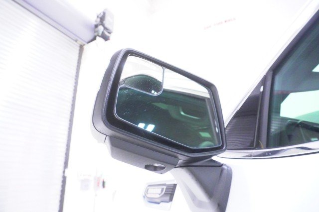 2026 GMC Sierra 1500 SLT - Photo 16