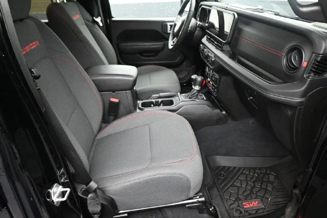 Used 2025 Black Jeep Rubicon image 22