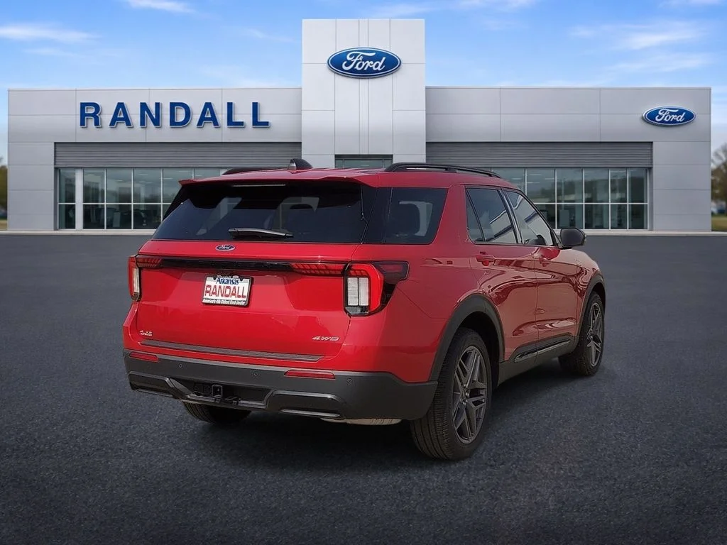 New 2026 Rapid Red Metallic Tinted Clearcoat Ford ST-Line image 5