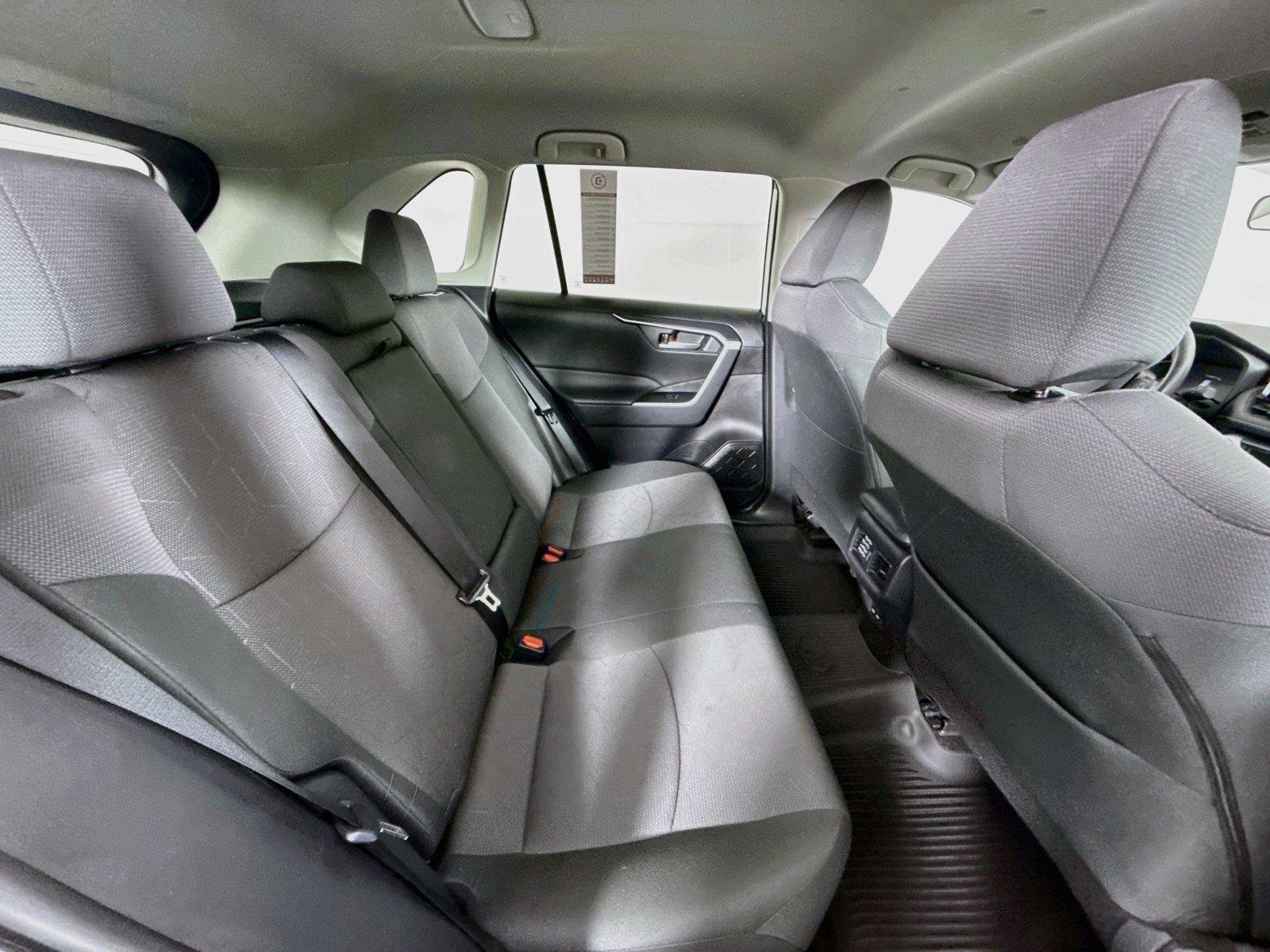 Used 2025 Ice Cap Toyota XLE image 41