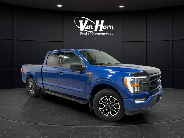 Used 2023 Atlas Blue Metallic Ford XLT image 1