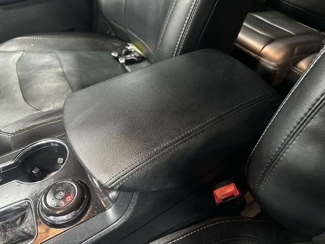 Used 2017 Gray Ford Limited image 28