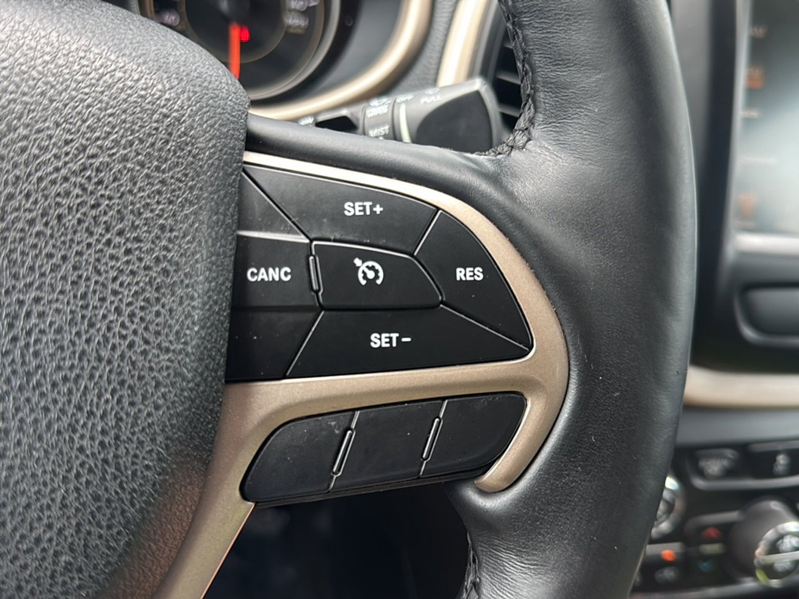 2018 Jeep Cherokee Limited - Photo 31