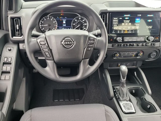 2026 Nissan Frontier SV - Photo 7