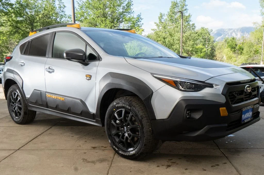 New 2026 ICE SILVER METALLIC Subaru Wilderness image 2
