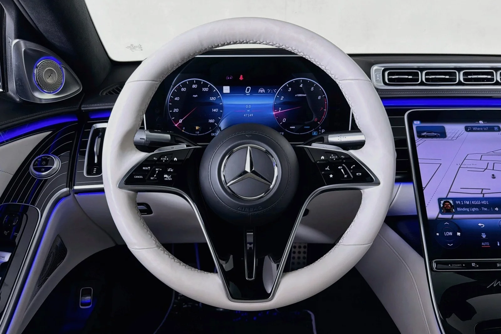 Certified Used 2023 MANUFAKTUR Diamond White Mercedes-Benz S 580 image 19
