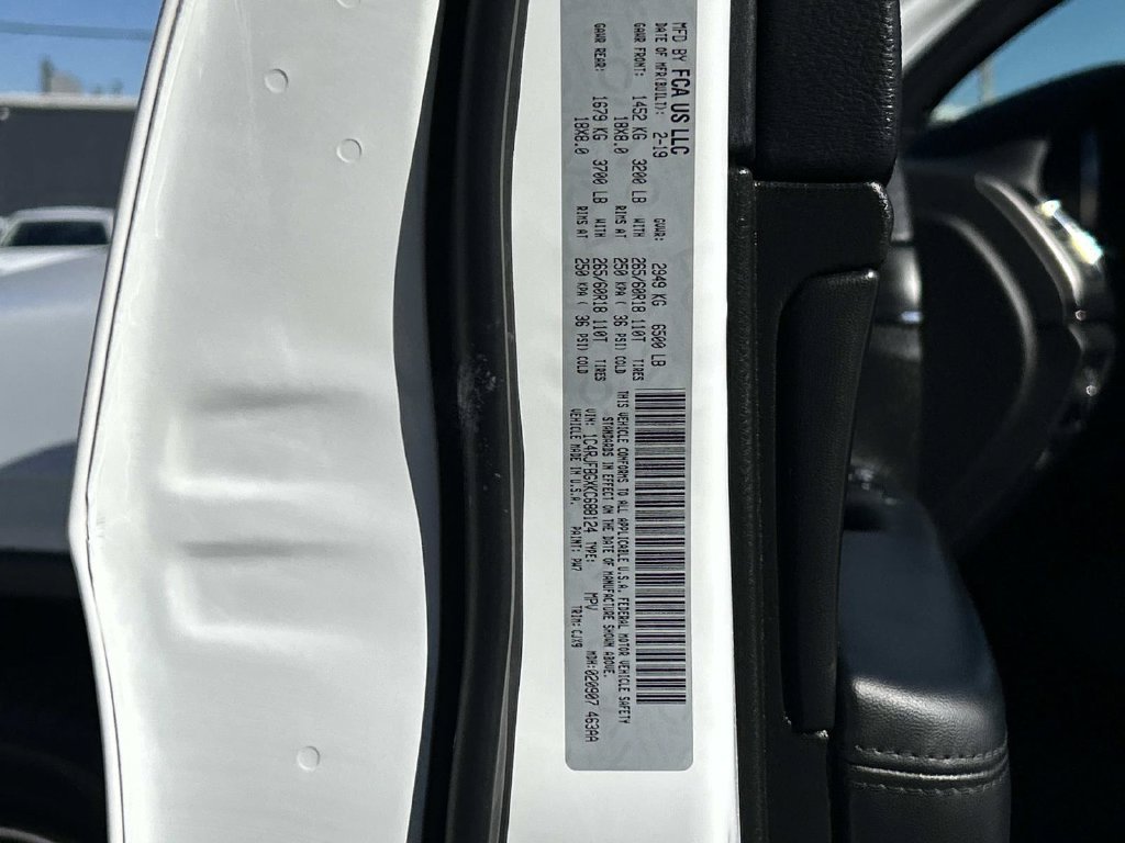 Used 2019 White Jeep Limited image 10