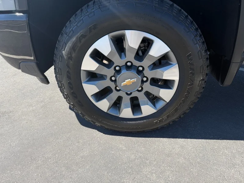 Used 2024 Sterling Gray Metallic Chevrolet Custom image 37