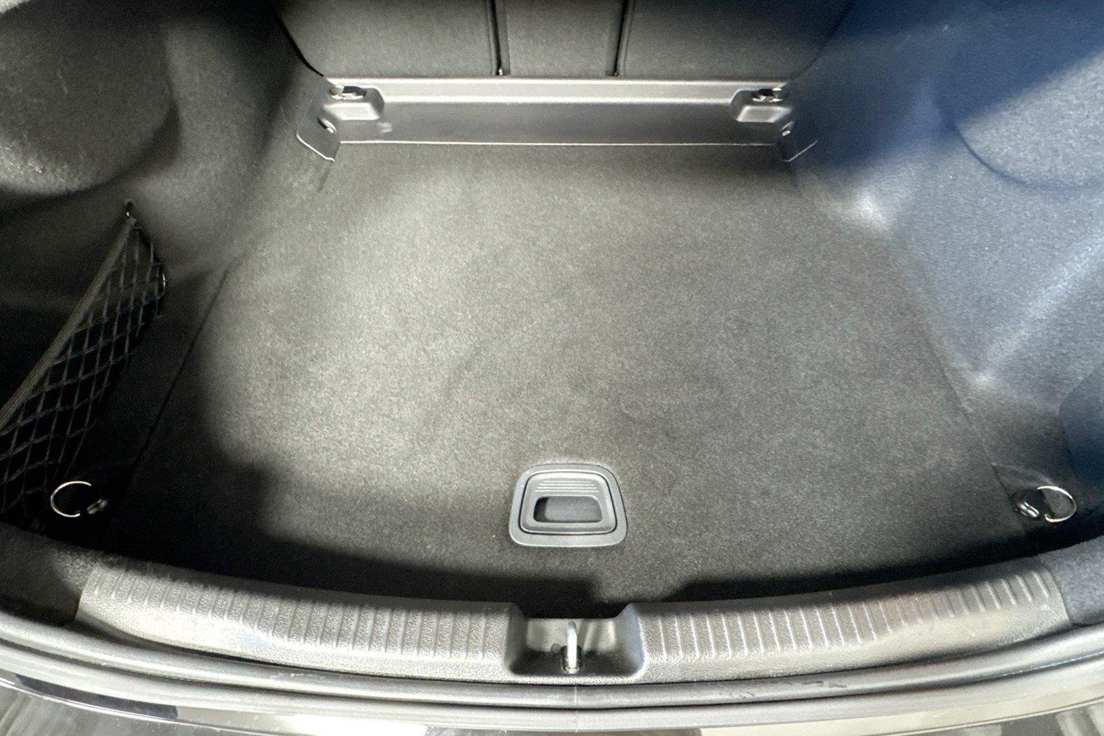 Used 2023 Black Mercedes-Benz C 300 image 25